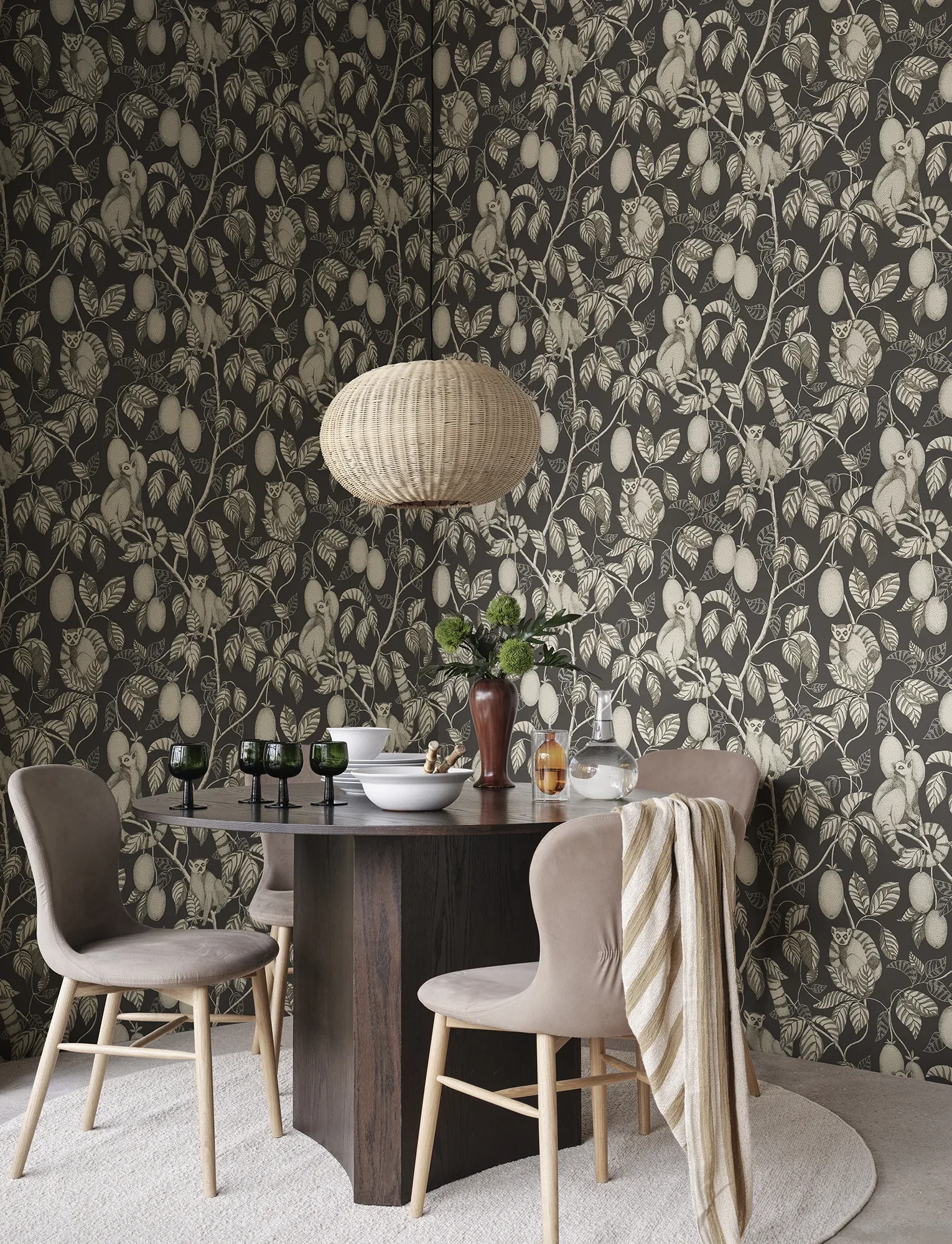 Elliot Wallpaper – Graphite | Wallpaper Twins Elliot wallpaper in Graphite color