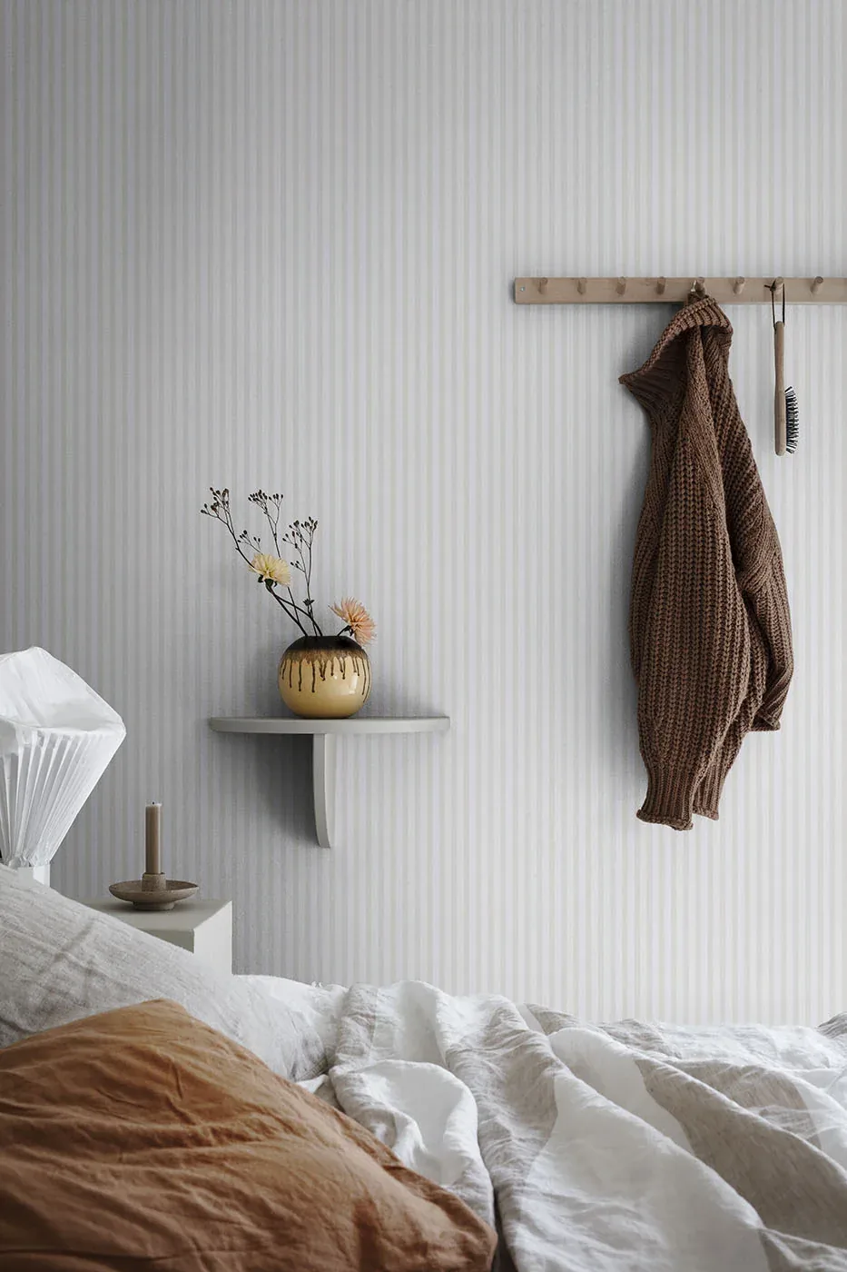 Estelle wallpaper in Sandstone color