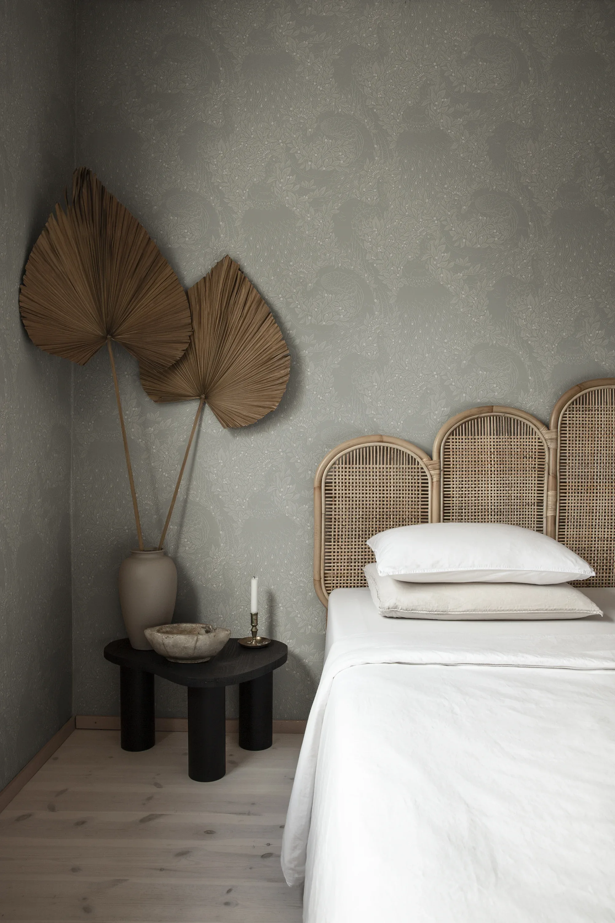 Evelina sage green wallpaper in color
