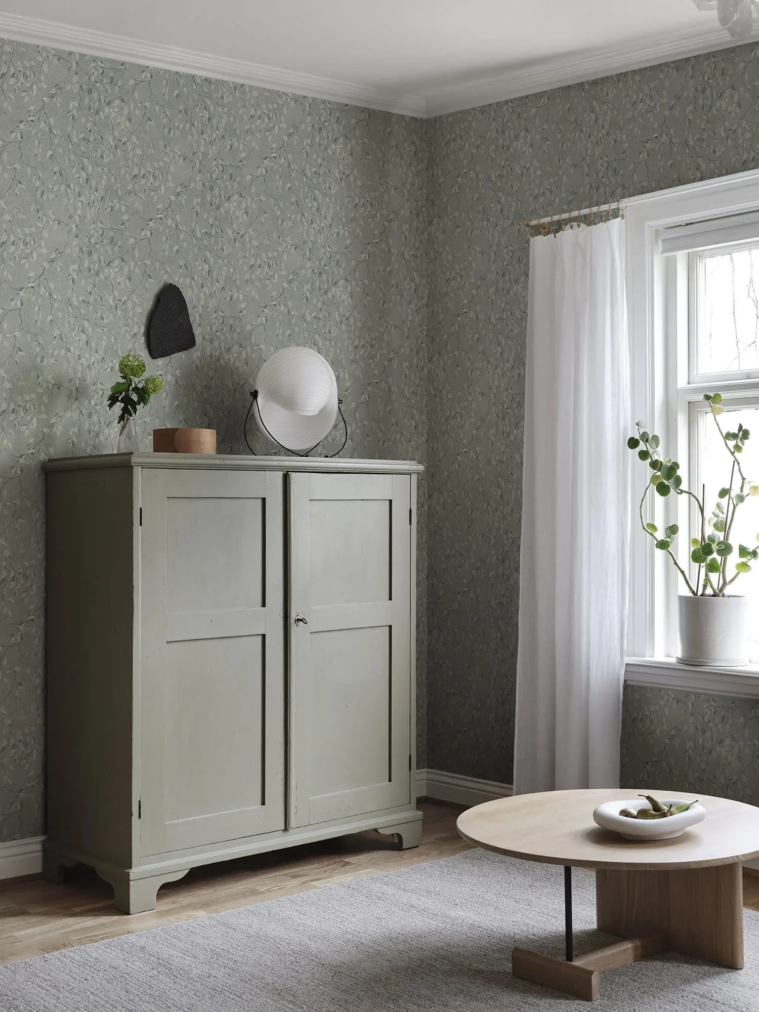 Lise wallpaper in Forest Green color