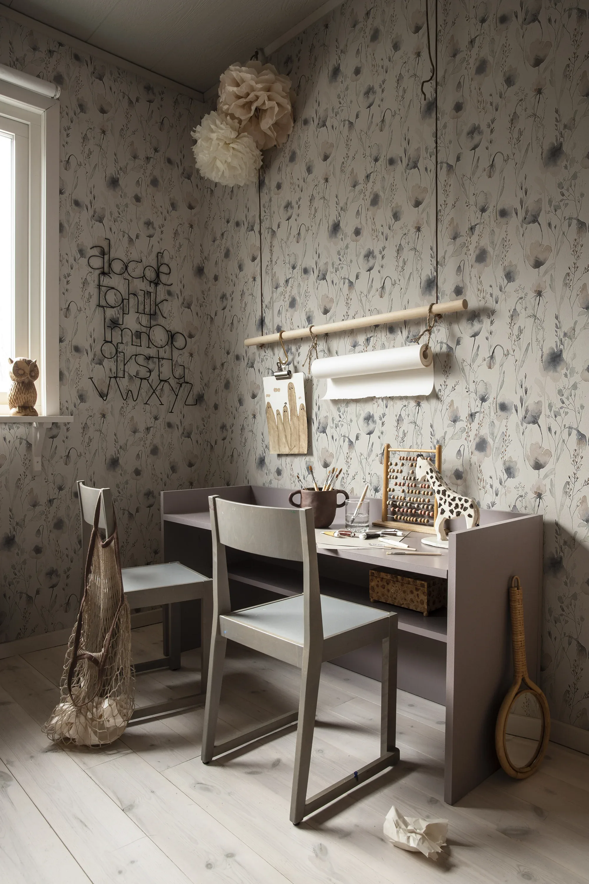 Lo Wallpaper – Sage Green | Wallpaper Twins Lo wallpaper in Sage Green color