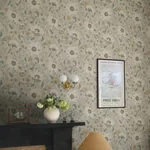 Solveig wallpaper in Clay color