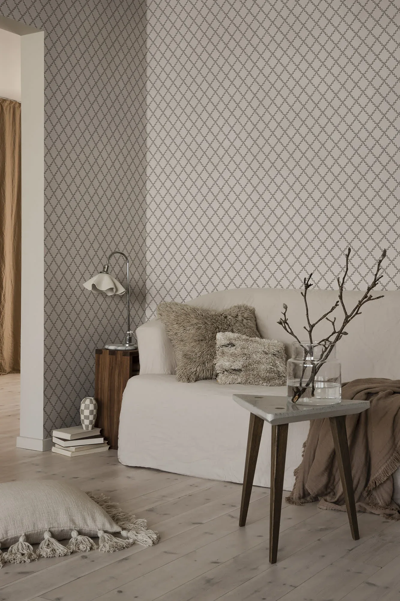 Trellis Wallpaper – Graphite | Wallpaper Twins Trellis wallpaper in Graphite color