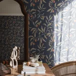 Vinnie wallpaper in Classic Blue color