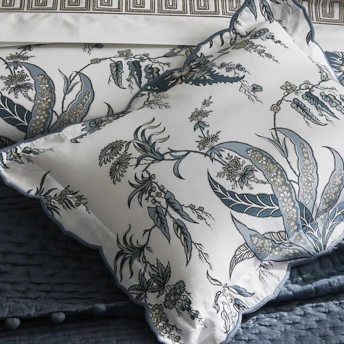Schumacher Apolline Fitted Sheet in Mediterranean