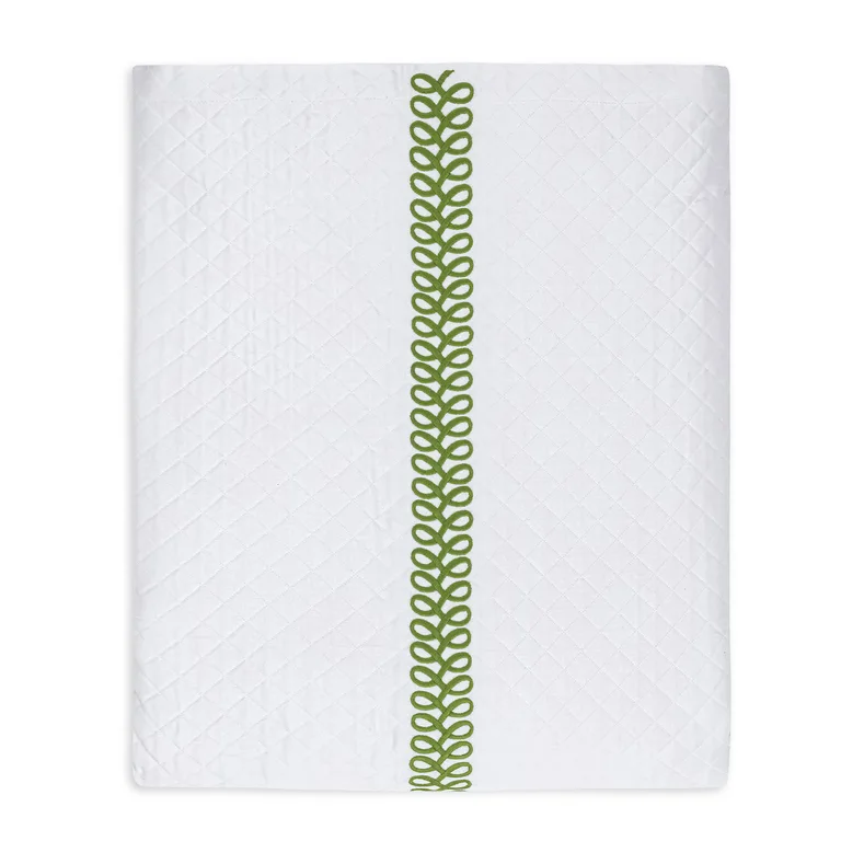 Schumacher Astor Braid Matelassé Coverlet in Grass