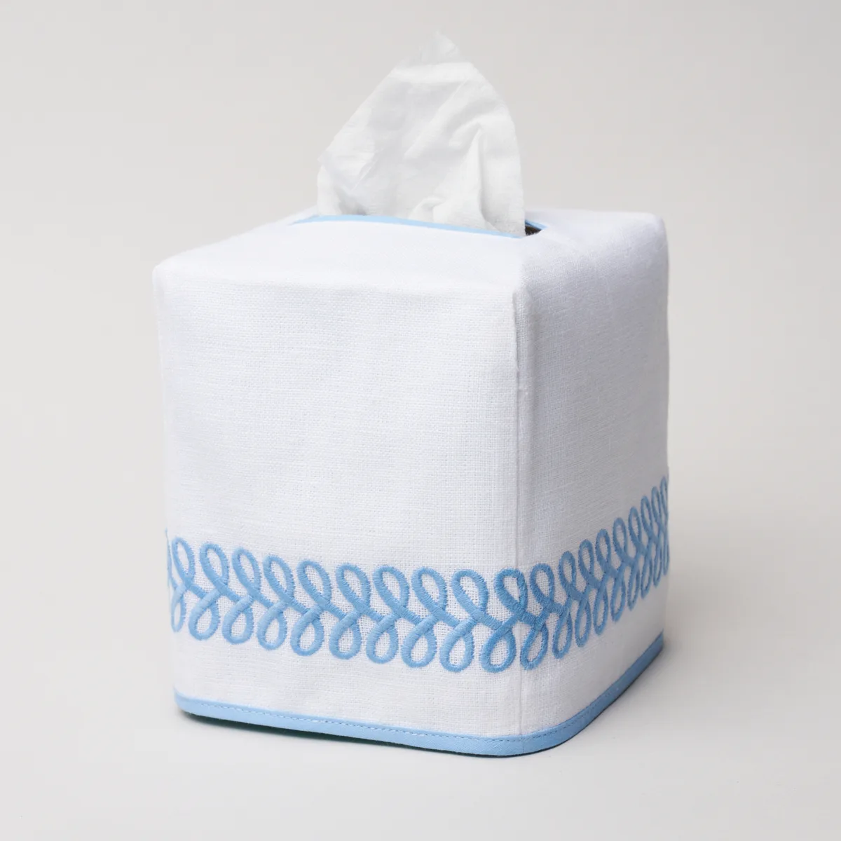 Schumacher Astor Braid Tissue Box Cover in Sky (MSC017TBOXSY)