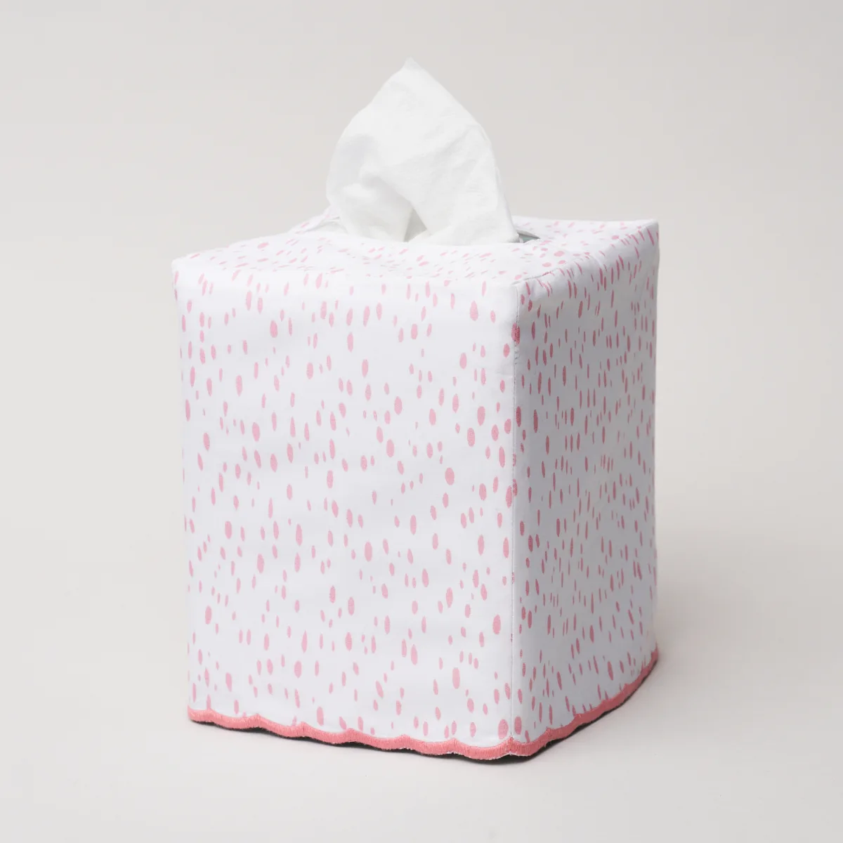 Schumacher Celine Tissue Box Cover in Pink (MSC025TBOXPK)