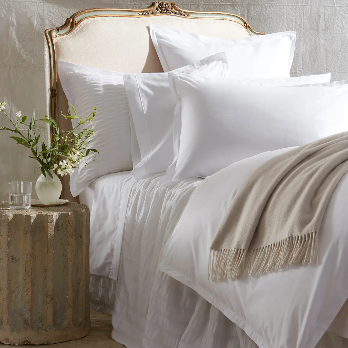 Ceylon Satin Stitch Pillowcases - White Schumacher Ceylon Satin Stitch Pillowcases in White