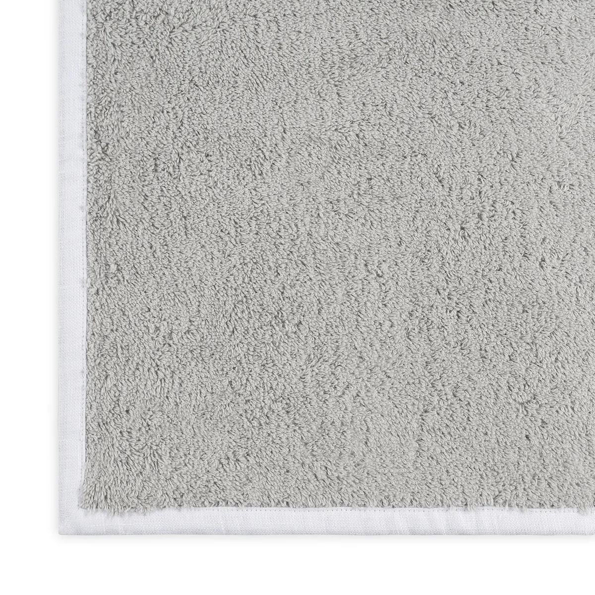 Enzo Bath - Pearl & White Schumacher Enzo Bath in Pearl & White