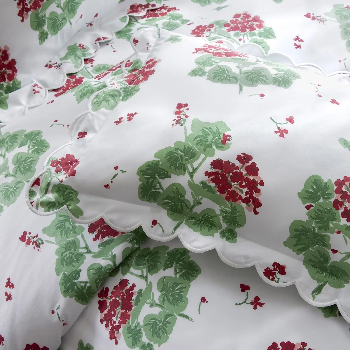 Geranium Flat Sheet - Scarlet Schumacher Geranium Flat Sheet in Scarlet