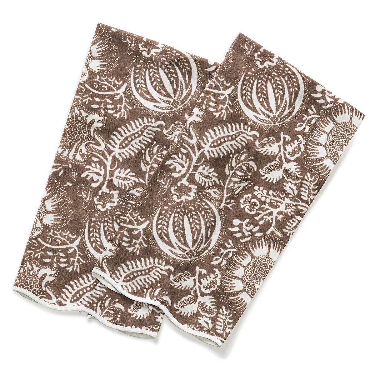Schumacher Granada Guest Towel, Set of 2 in Chestnut (MSC042GTOW2CZ)