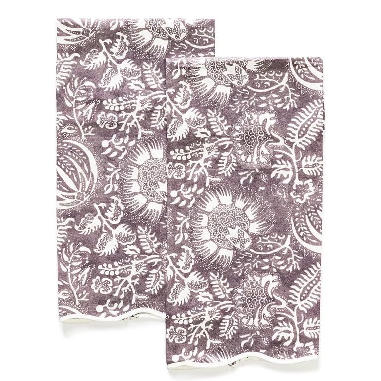 Schumacher Granada Guest Towel, Set of 2 in Thistle (MSC042GTOW2TH)