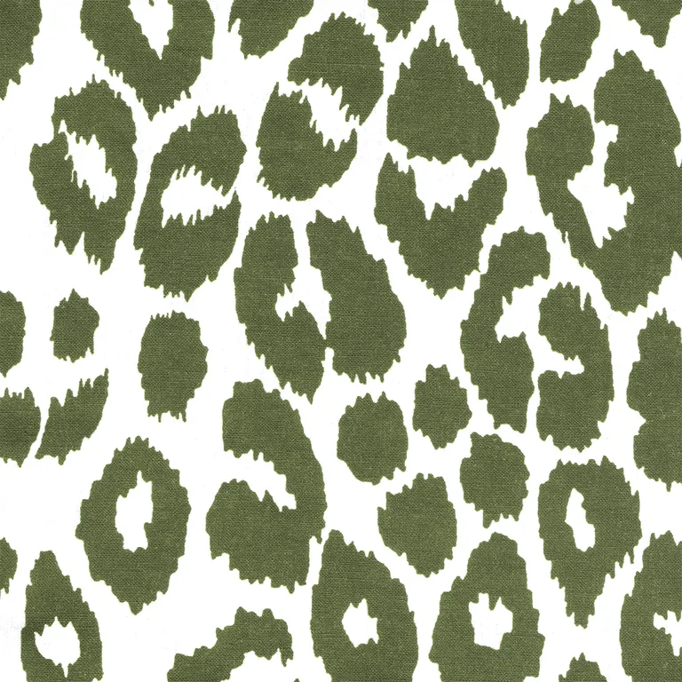 Schumacher Iconic Leopard Tissue Box Cover in Green (MSC022TISSUERG)