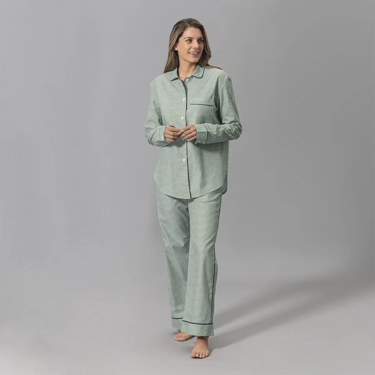 Schumacher Jasper Pajama Set in Green/Navy