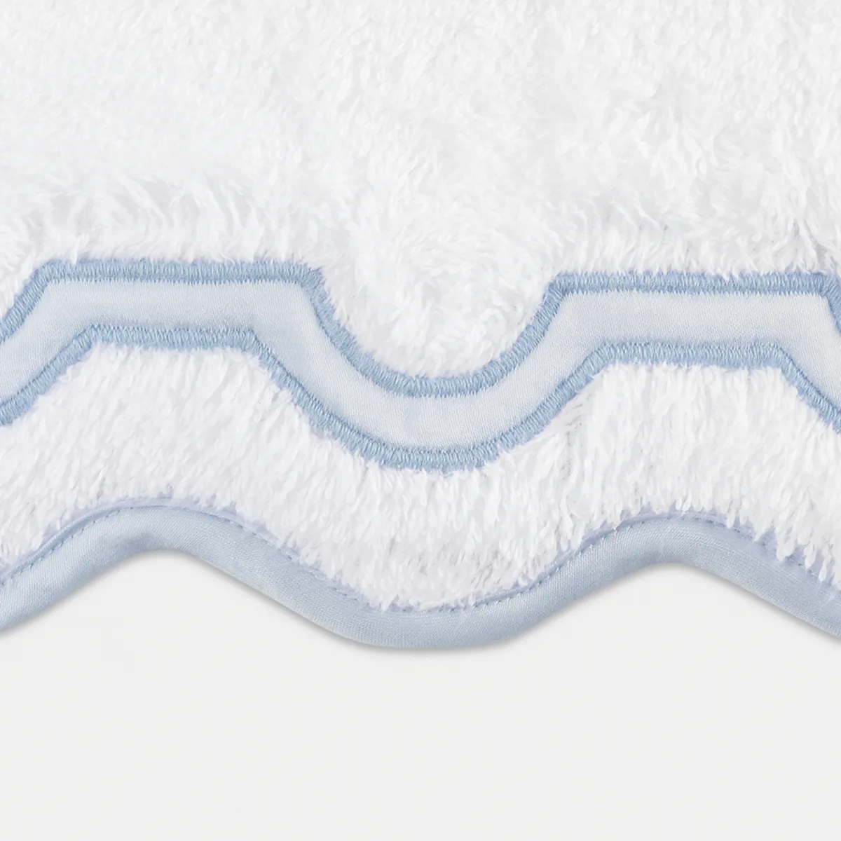 Schumacher Mirasol Bath in Blue