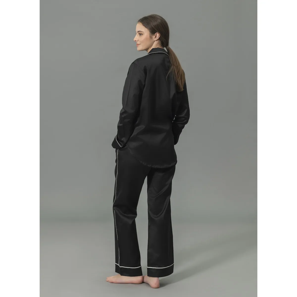 Schumacher Nocturne Pajama Set in Black/Bone