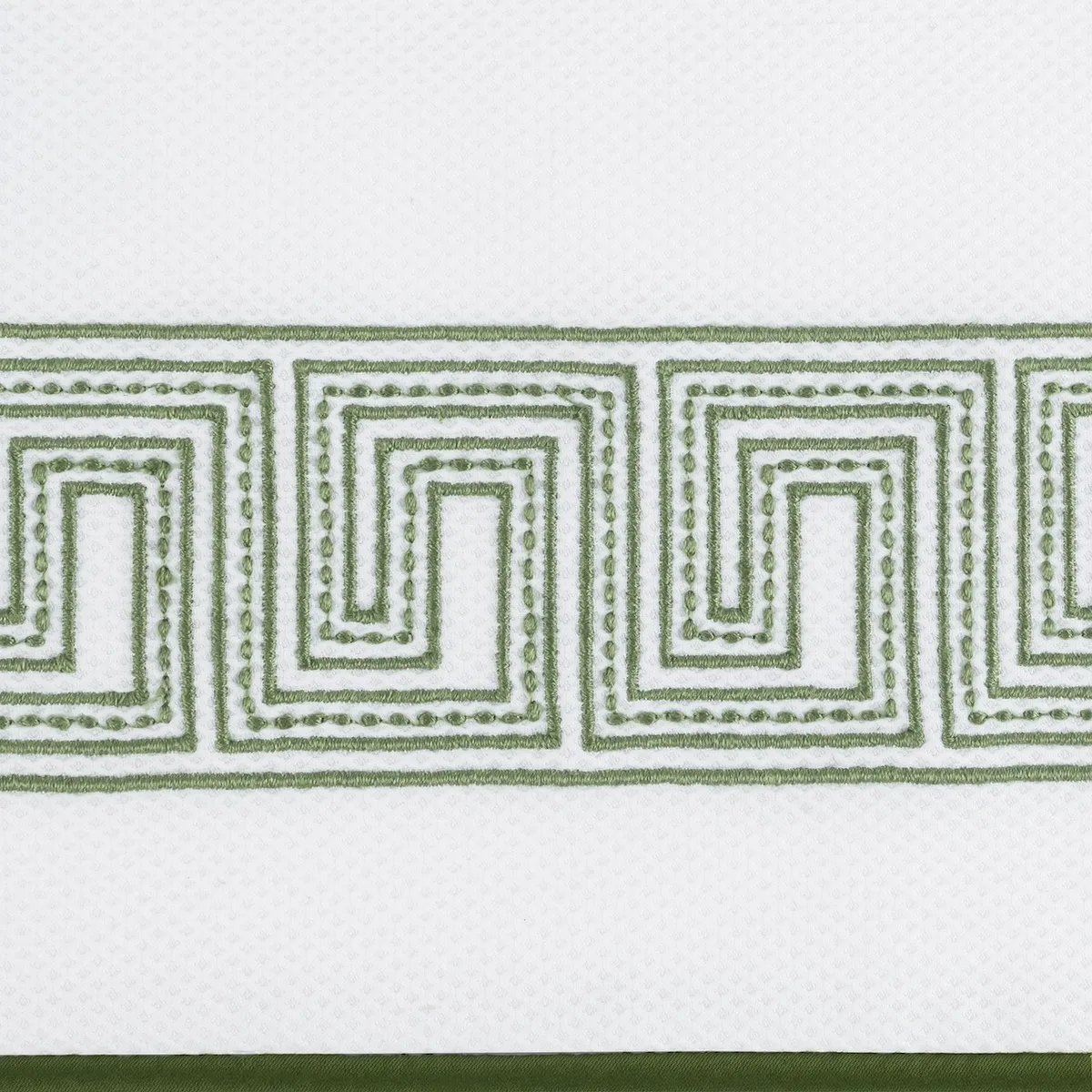 Schumacher Ophelia Pique Coverlet in Clover