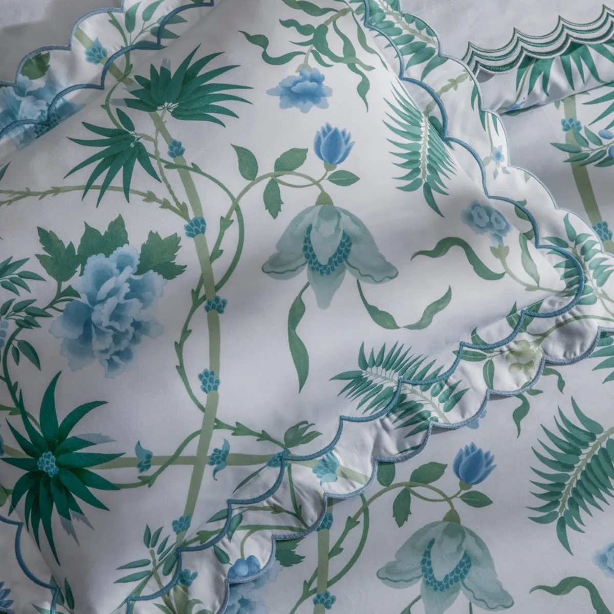 Schumacher Palmyra Flat Sheet in Emerald