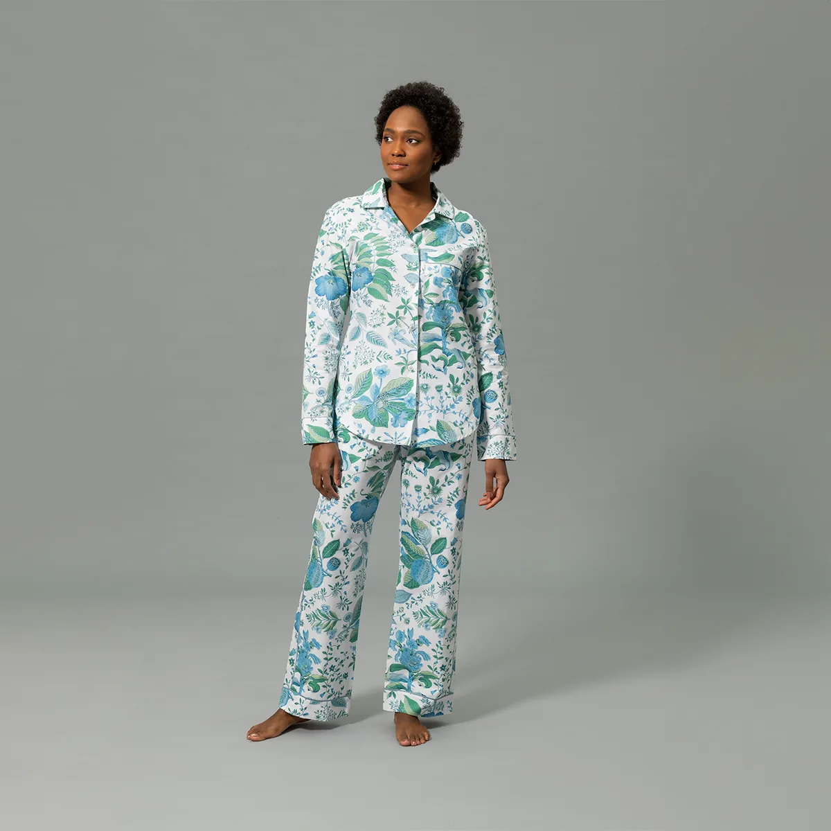 Schumacher Pomegranate Pajama Set in Sea
