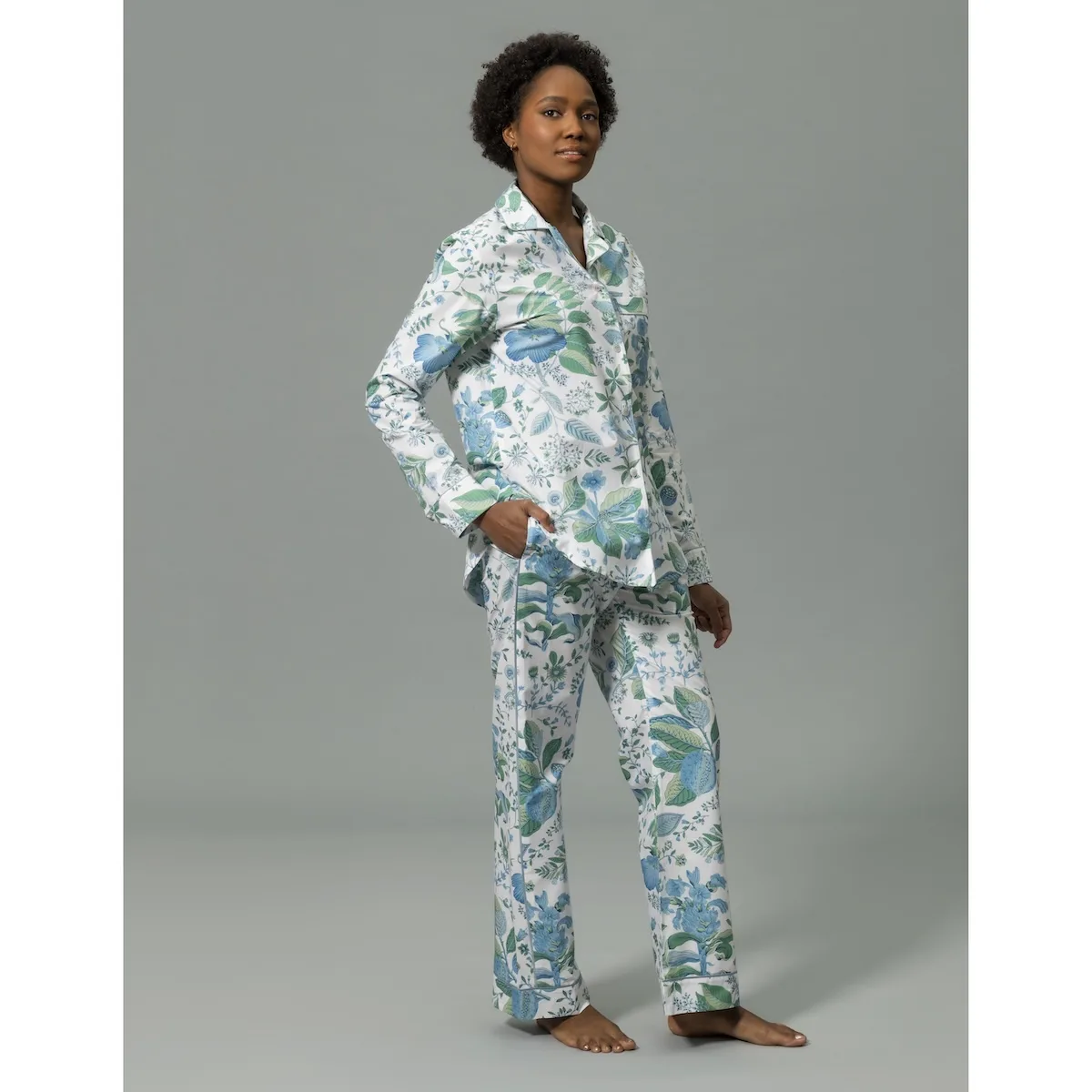 Schumacher Pomegranate Pajama Set in Sea