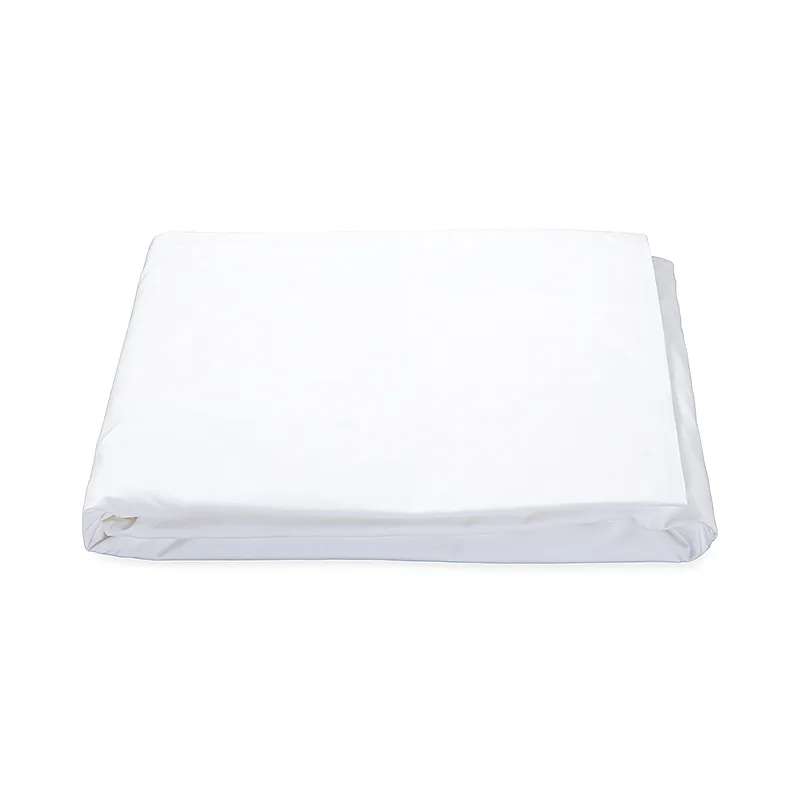 Schumacher Prado Fitted Sheet in White