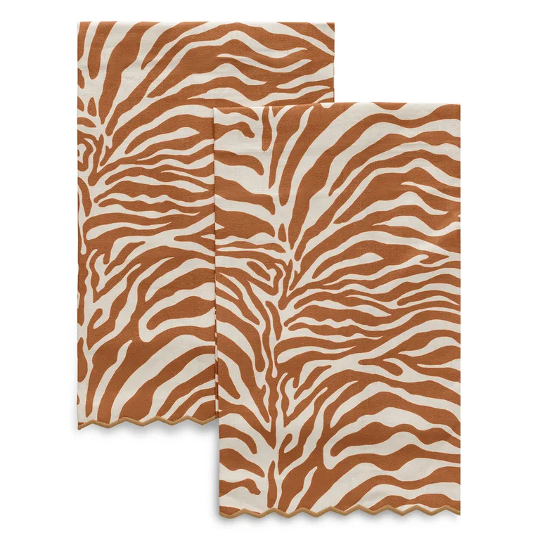 Schumacher Regine Guest Towel, Set of 2 in Persimmon (MSC062GTOW2PZ)