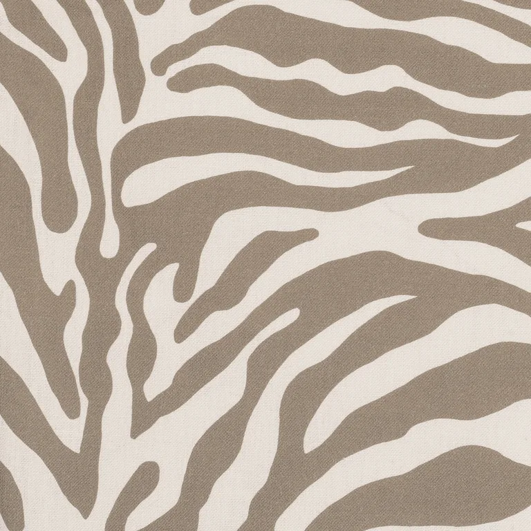 Schumacher Regine Tissue Box Cover in Coconut (MSC062TISSUEOU)