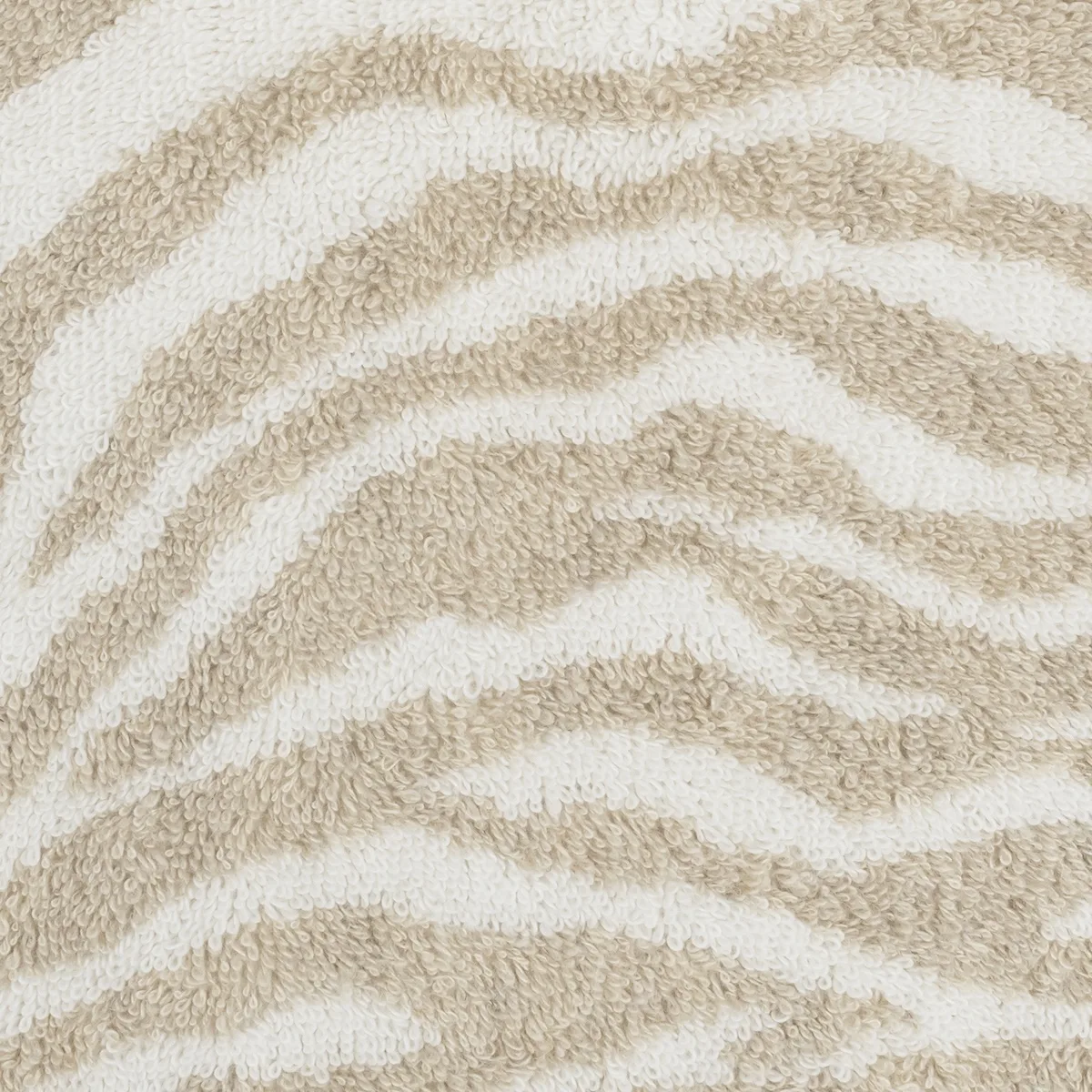 Schumacher Regine Tub Mat in Sand (MSC062QMTOWSD)