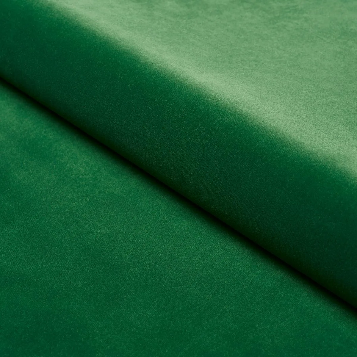 Schumacher 75389 Alistair Indoor/Outdoor Velvet Verdant fabric swatch