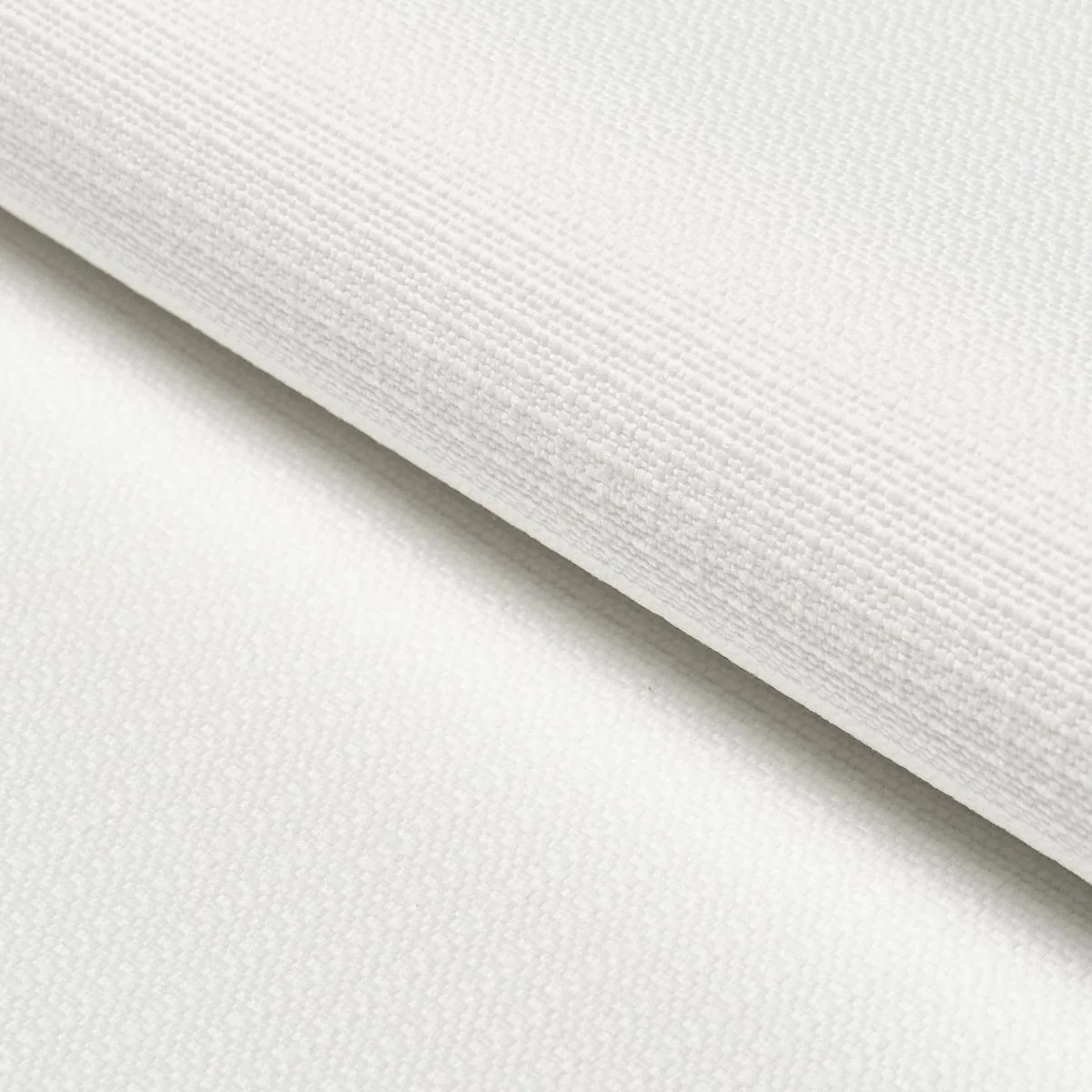 Schumacher 84198 Archie Indoor/Outdoor White fabric swatch