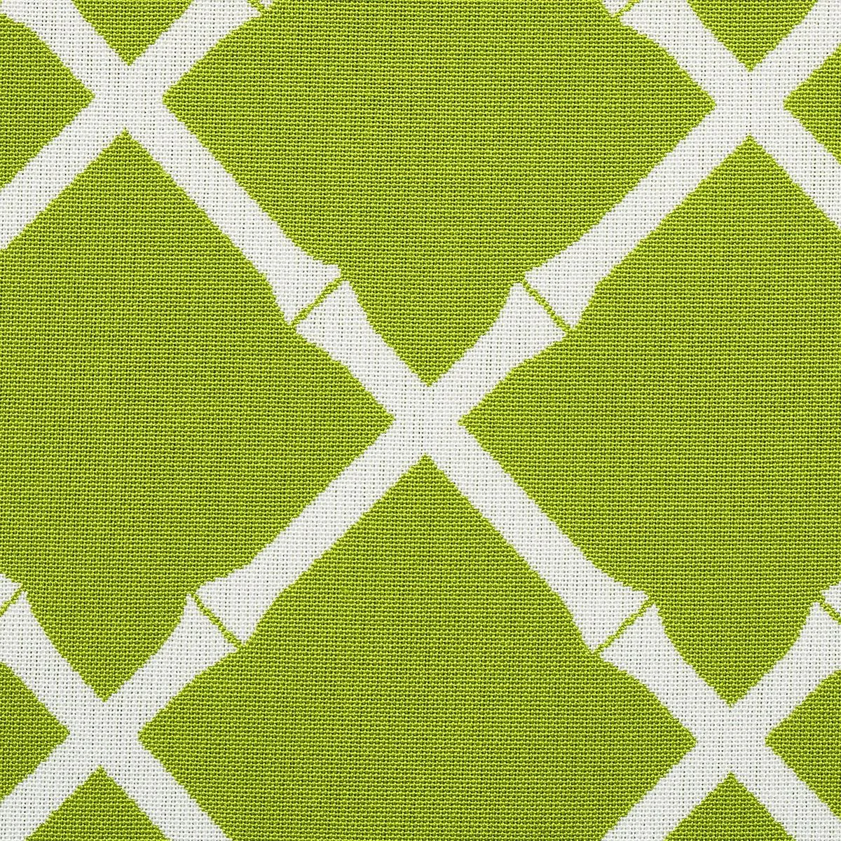 Schumacher 82760 Bamboo Trellis Indoor/Outdoor Leaf fabric swatch
