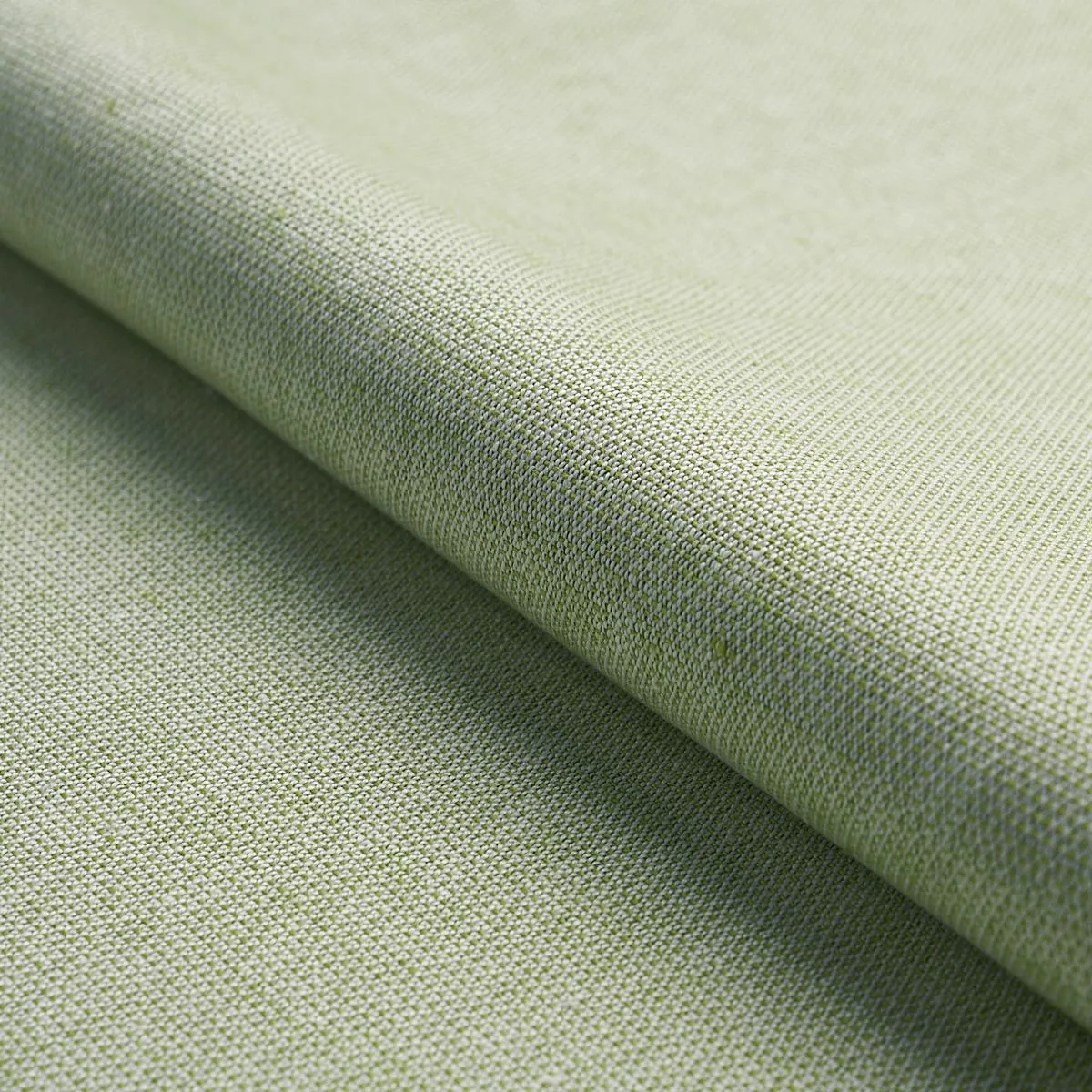 Schumacher 73876 Camarillo Weave Indoor/Outdoor Leaf fabric swatch