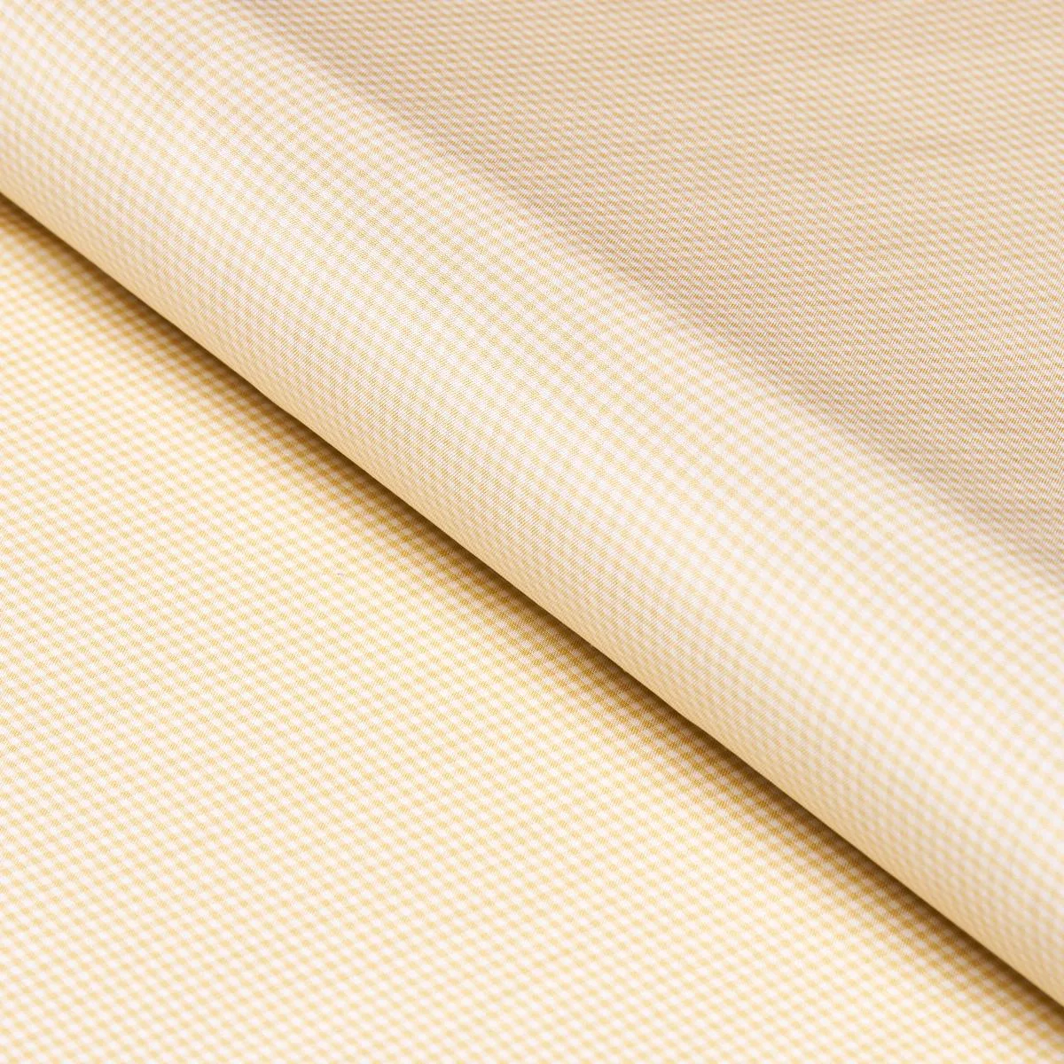 Schumacher 3449001 Dalton Silk Gingham Straw fabric swatch