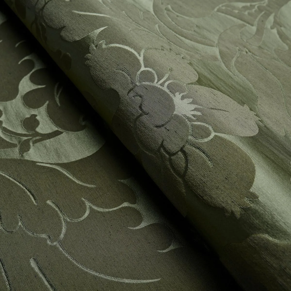Schumacher 81460 Dandridge Damask Magnolia fabric swatch