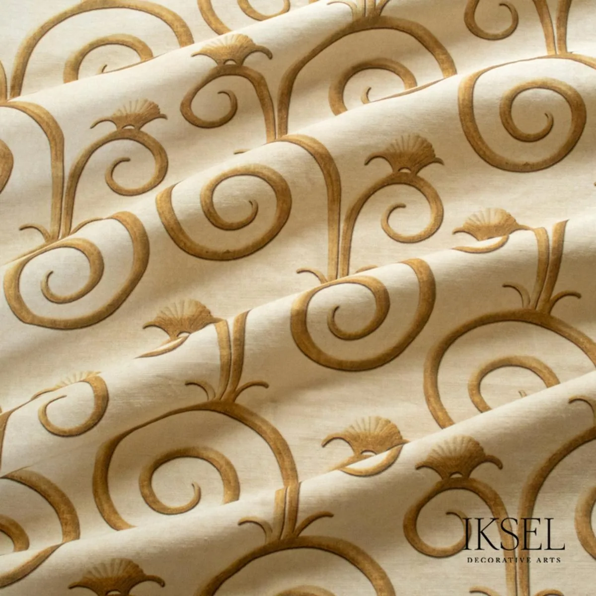 Schumacher RF447CS80 Deco Spirals Champagne fabric swatch
