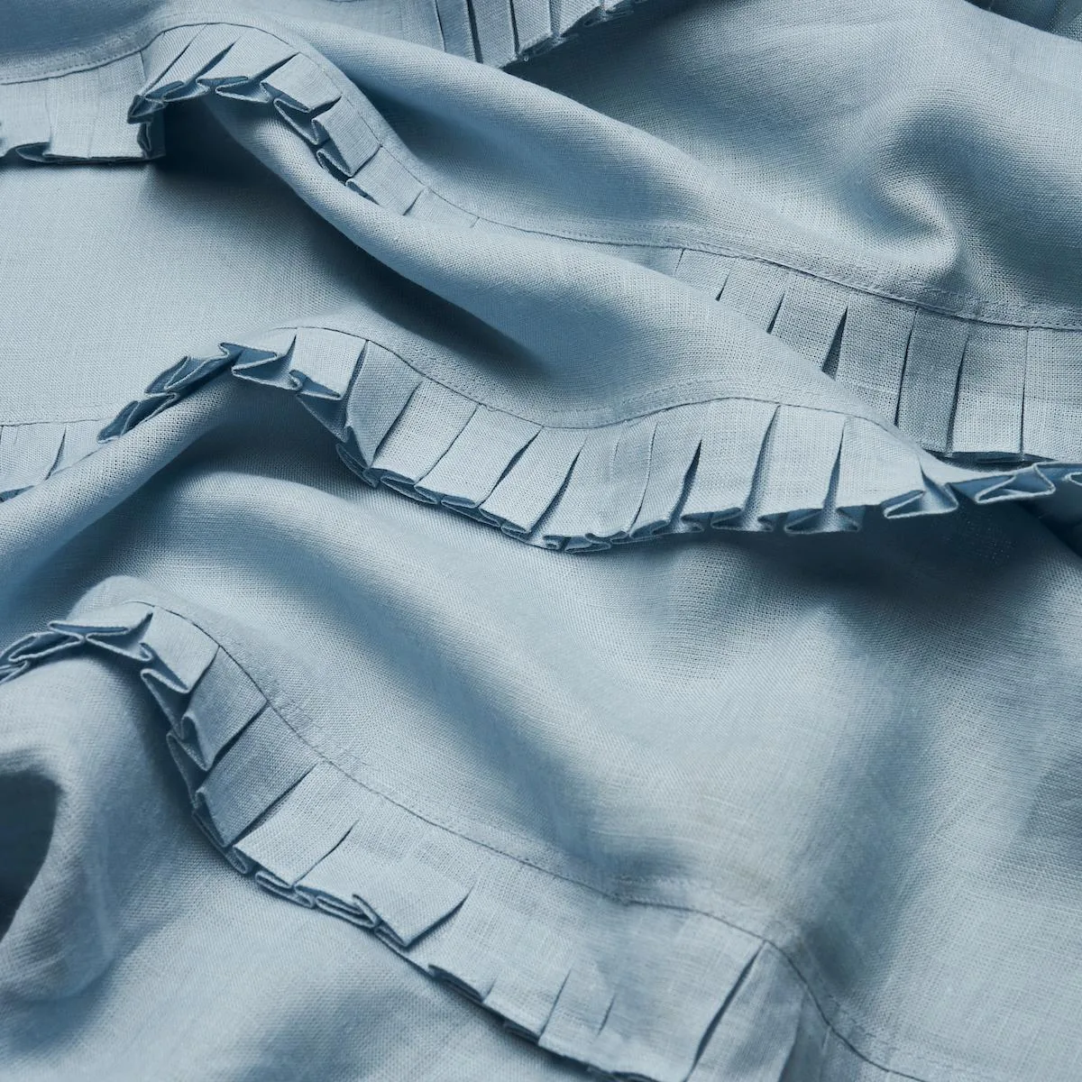 Schumacher 82652 Dorothy Pleated Linen Chambray fabric swatch