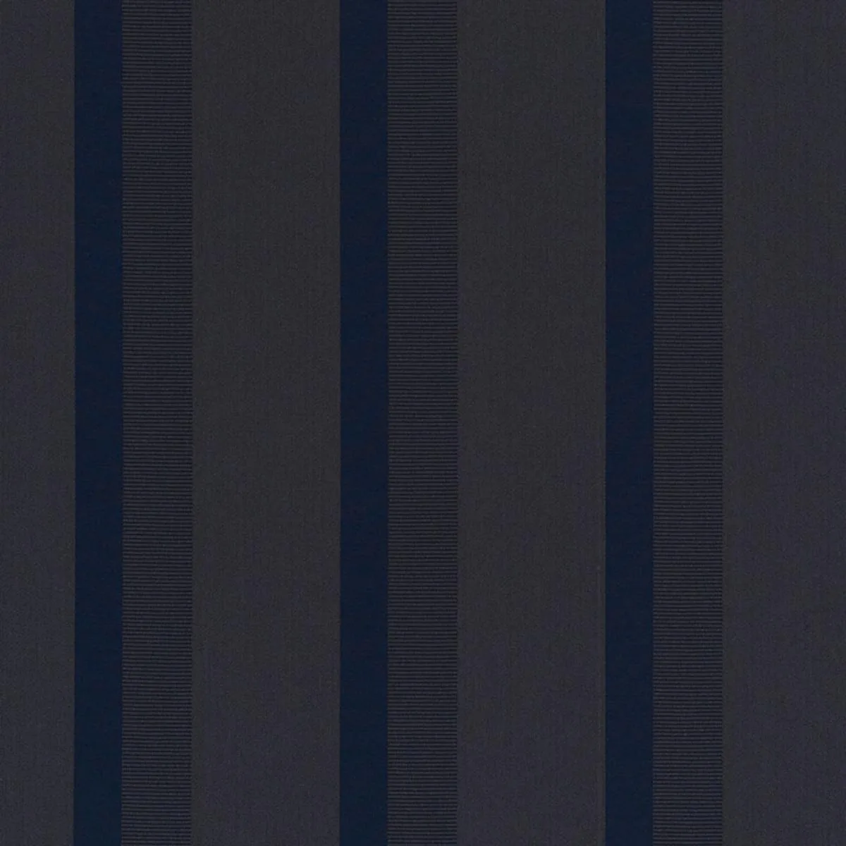 Schumacher 72300 Elise Midnight fabric swatch