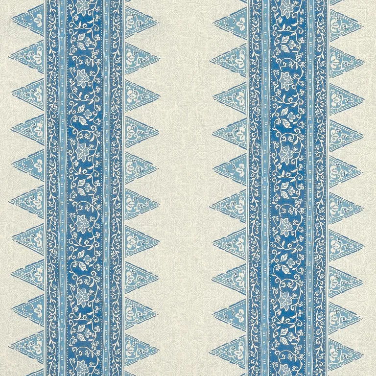 Schumacher 180721 Foxglove Indoor/Outdoor Indigo fabric swatch