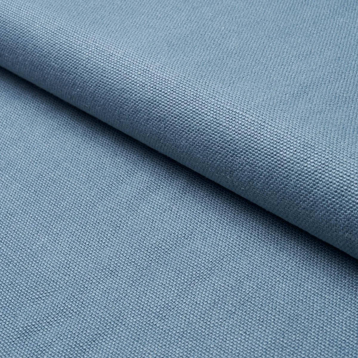 Schumacher 84946 Franc Linen Chambray fabric swatch