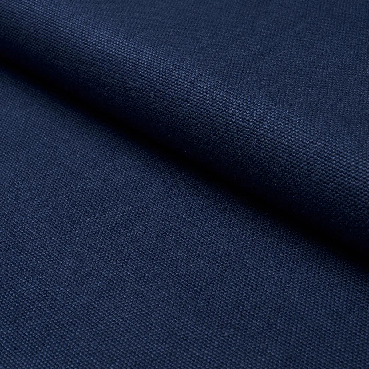 Schumacher 84947 Franc Linen Navy fabric swatch