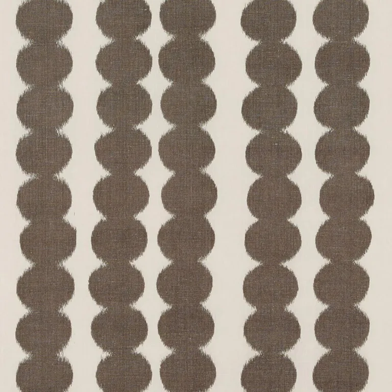 Schumacher 176252 Full Circle Bittersweet fabric swatch