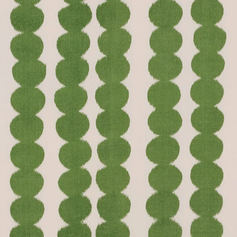 Schumacher 176253 Full Circle Jungle fabric swatch