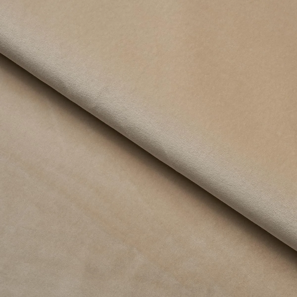 Schumacher 64529 Gainsborough Velvet Bisque fabric swatch