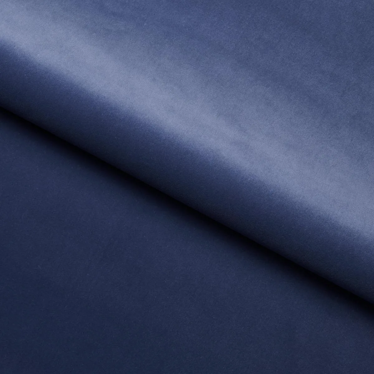 Schumacher 64550 Gainsborough Velvet Hyacinth fabric swatch