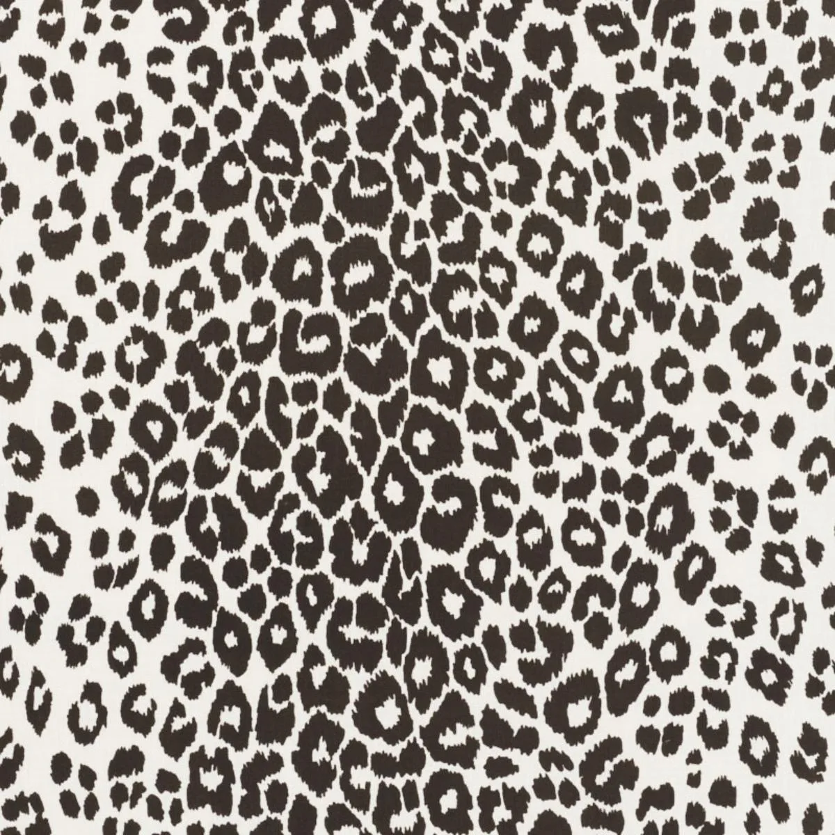 Schumacher 177324 Iconic Leopard Indoor/Outdoor Graphite fabric swatch