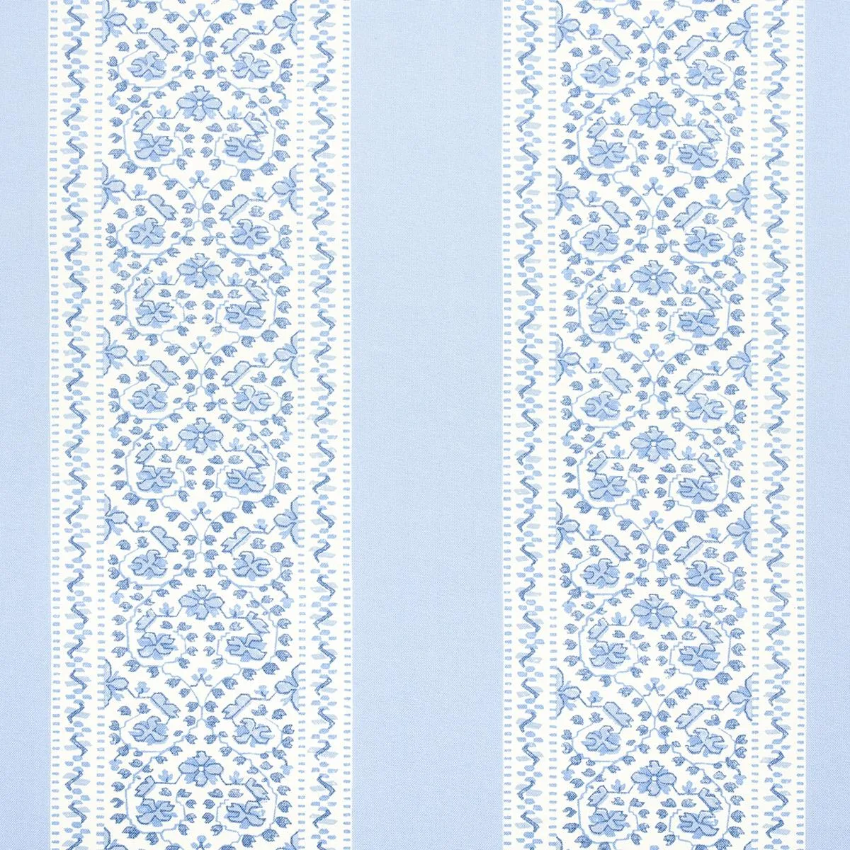 Schumacher 180740 Jasmine Indoor/Outdoor Indigo fabric swatch