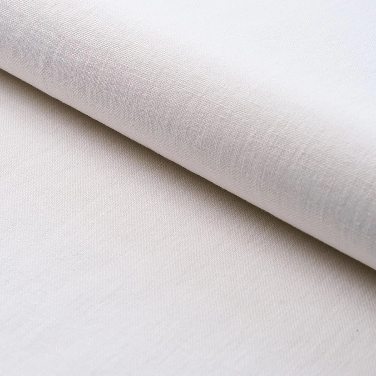 Schumacher 84951 Kai Linen White fabric swatch