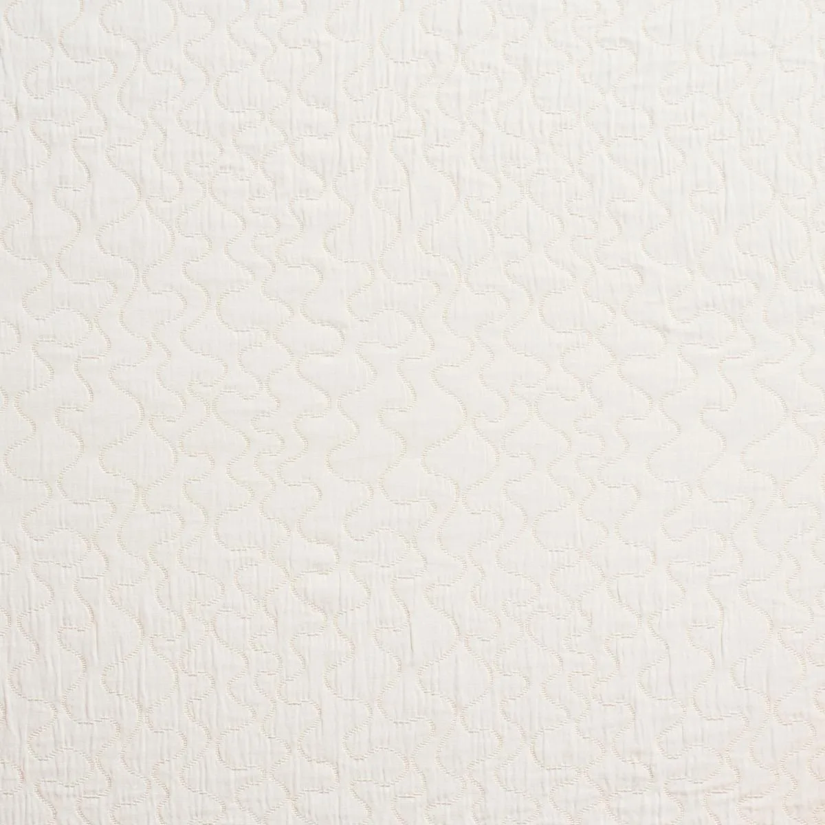 Schumacher 75270 La Belle Matelassé Ivory fabric swatch