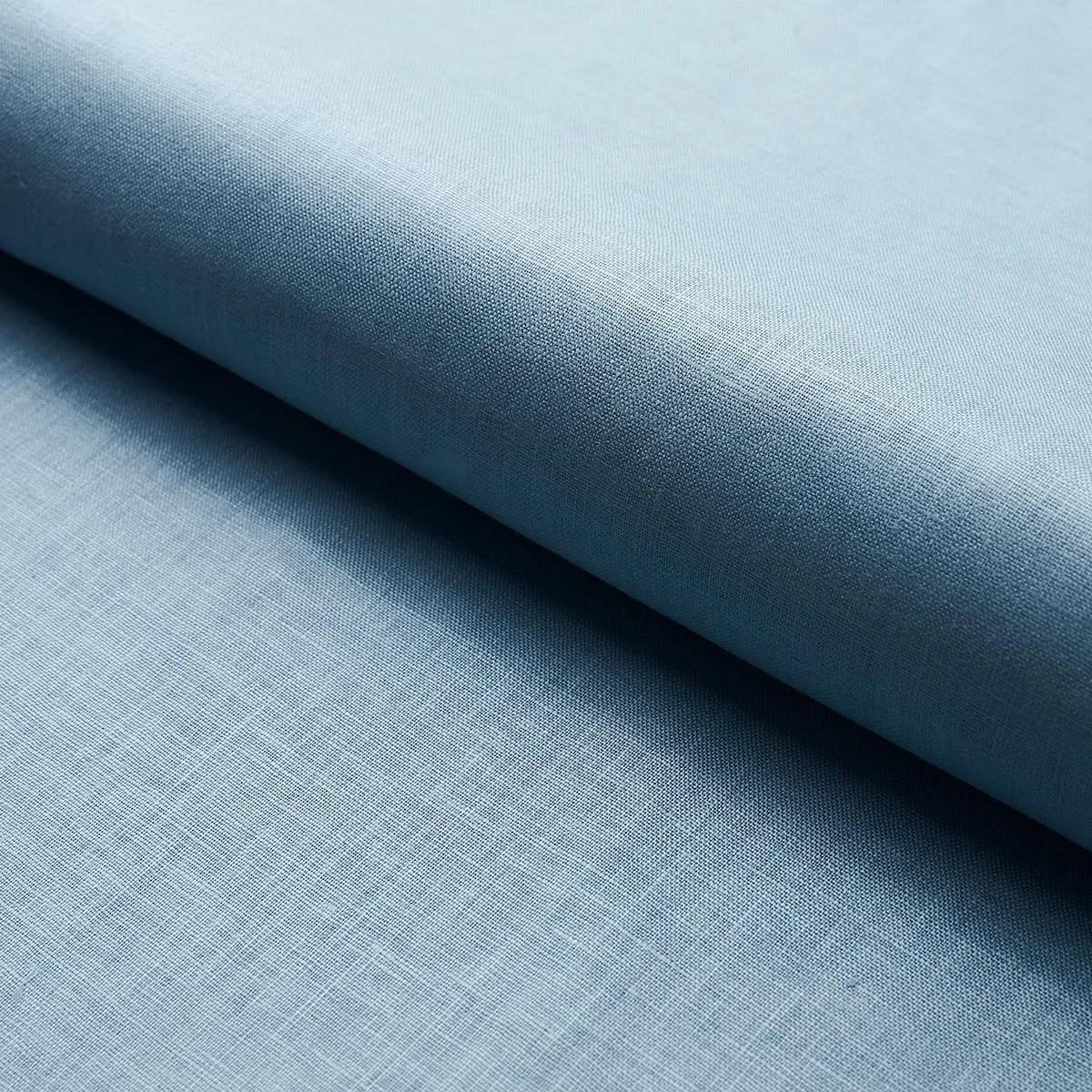 82684 Lange Glazed Linen Chambray Fabric